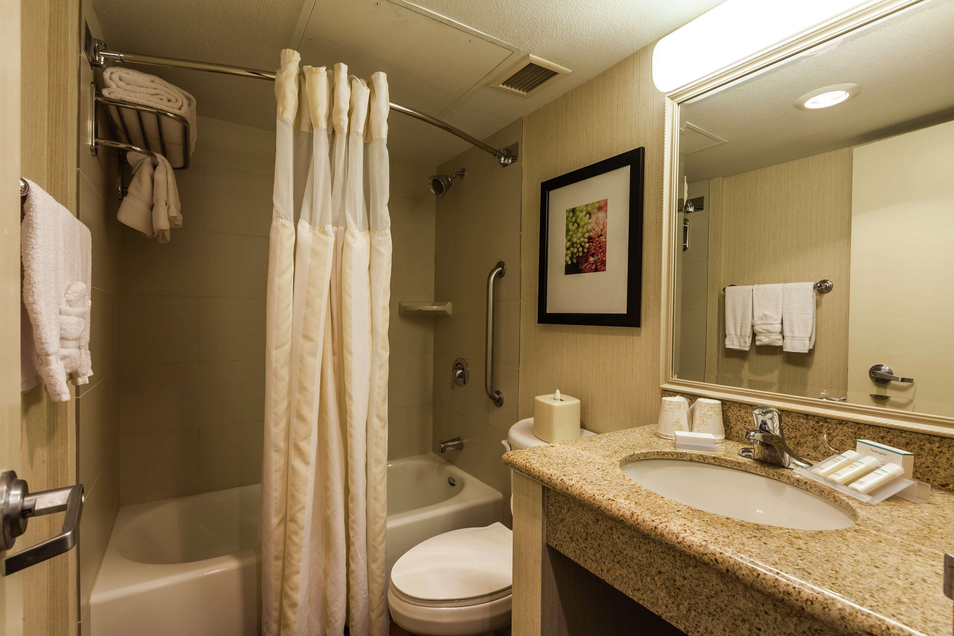 Hilton Garden Inn Phoenix Midtown Екстер'єр фото