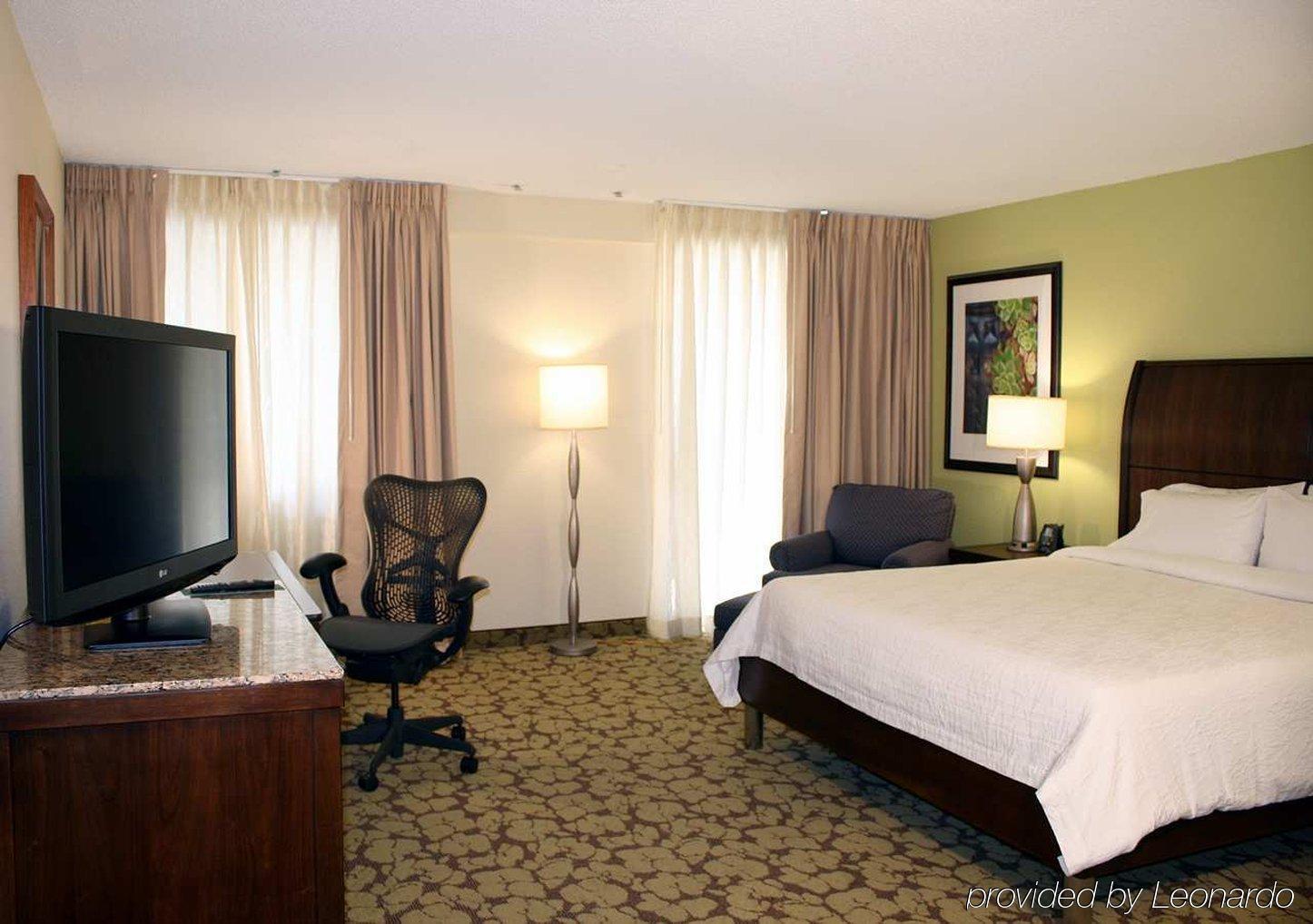Hilton Garden Inn Phoenix Midtown Екстер'єр фото